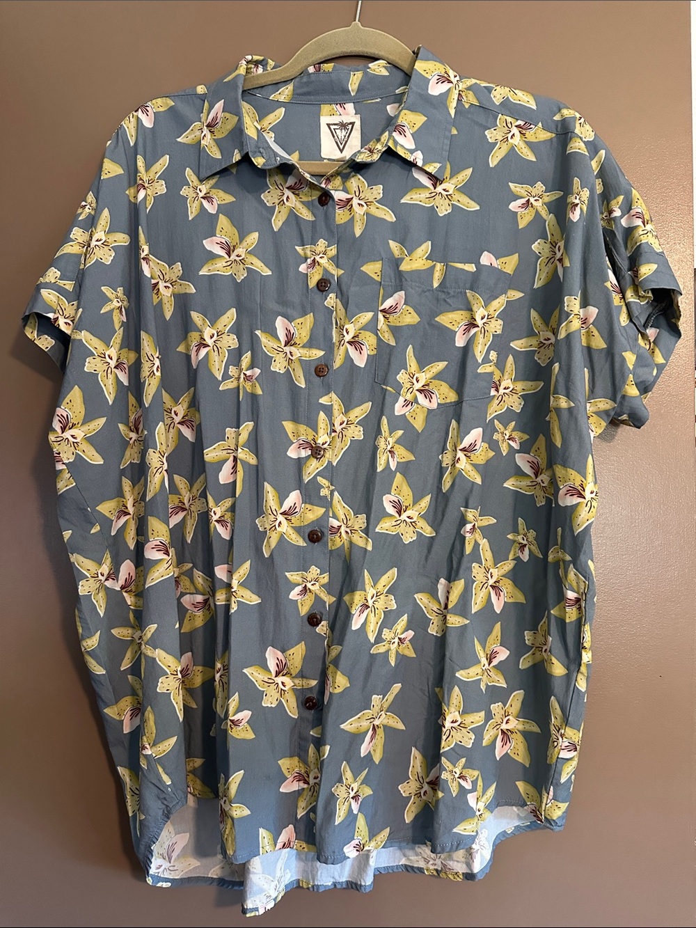 Blue Floral Short-Sleeve Button-Up Shirt